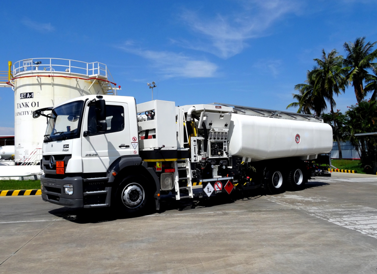 20.000 L AIRCRAFT REFUELLER